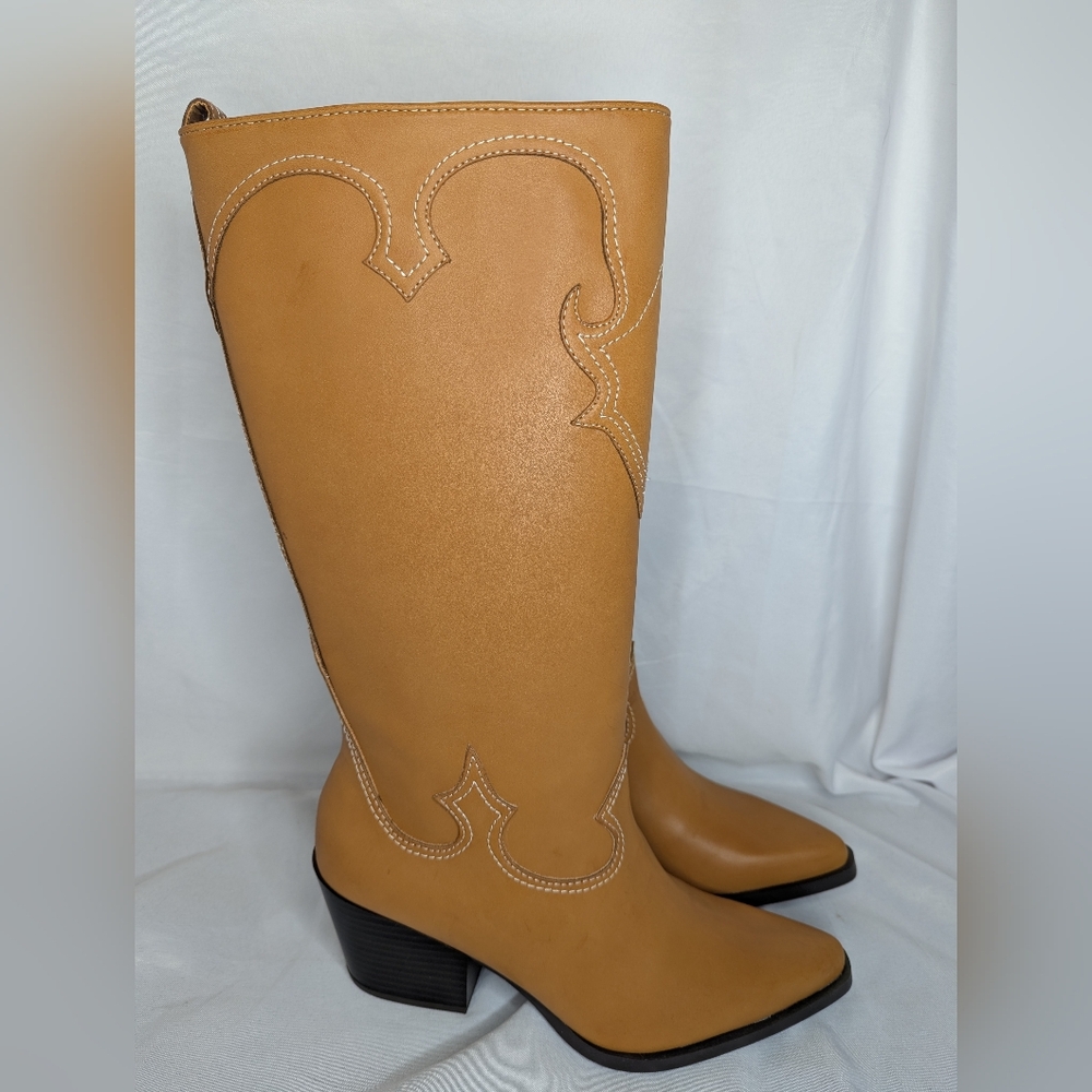 NWOB Zodiac Dawson Western Boots Women's Size 9